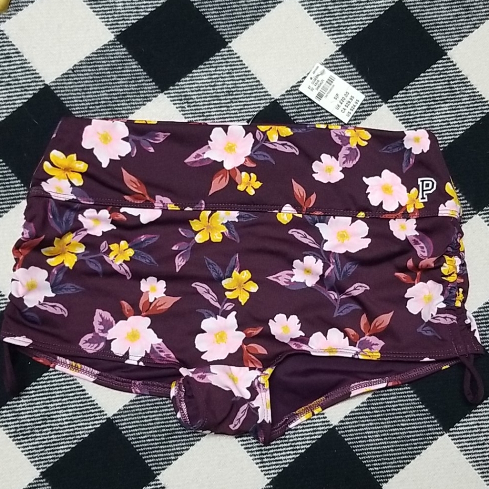 PINK Gym to Swim Short Size Small BNWT